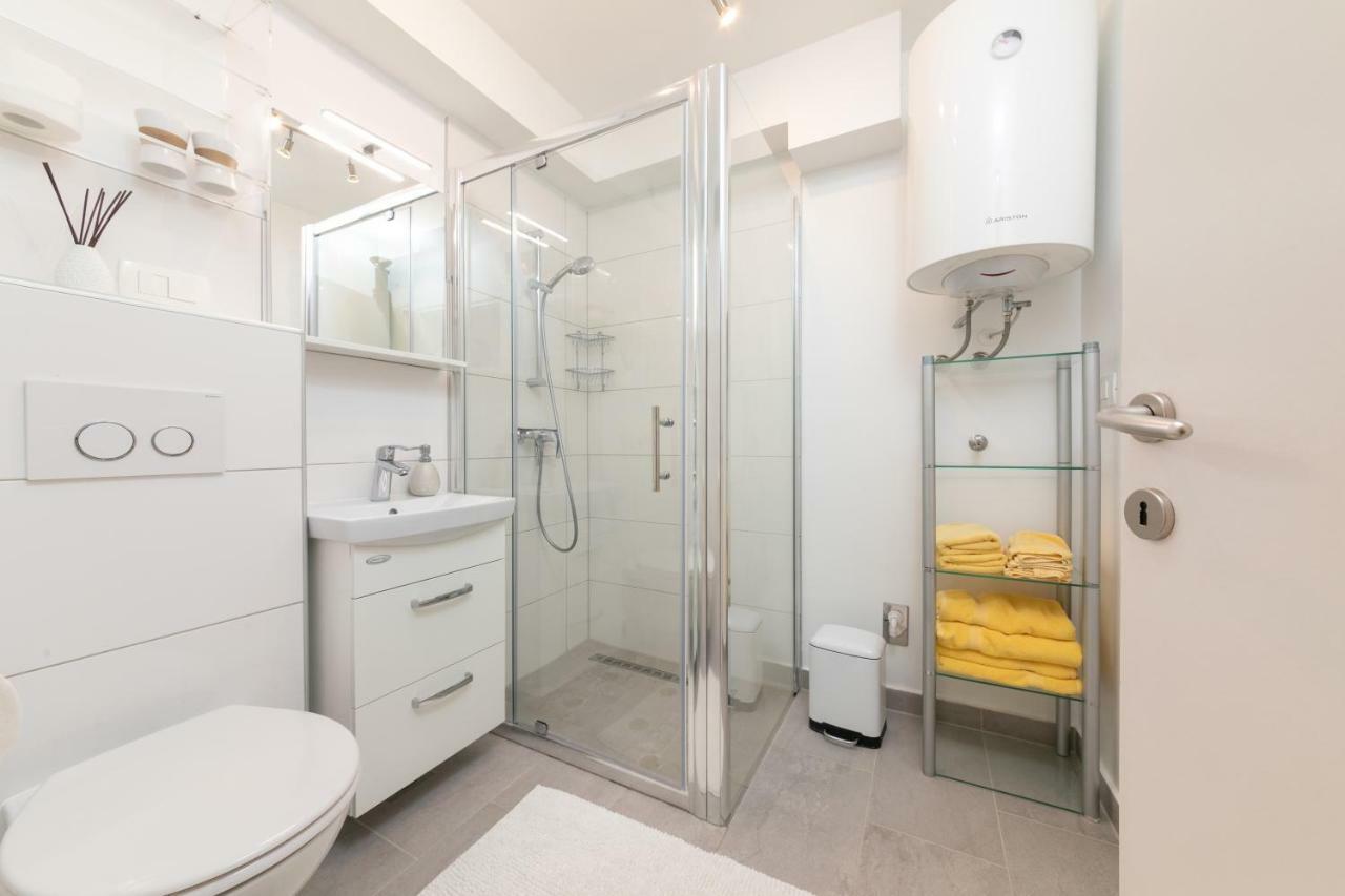Villa Lina Vrsar Bagian luar foto